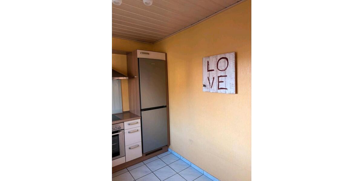 Erdgeschoßwohnung Neubrunn - 3 Zimmer, 120 m&sup2;, 1.100&euro; | Angebot:26459672