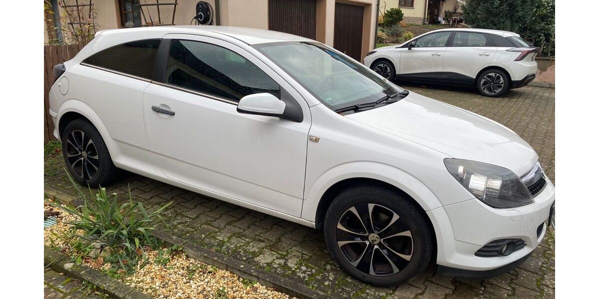 Opel Astra 217.000 km 3.250 € Segnitz 97340