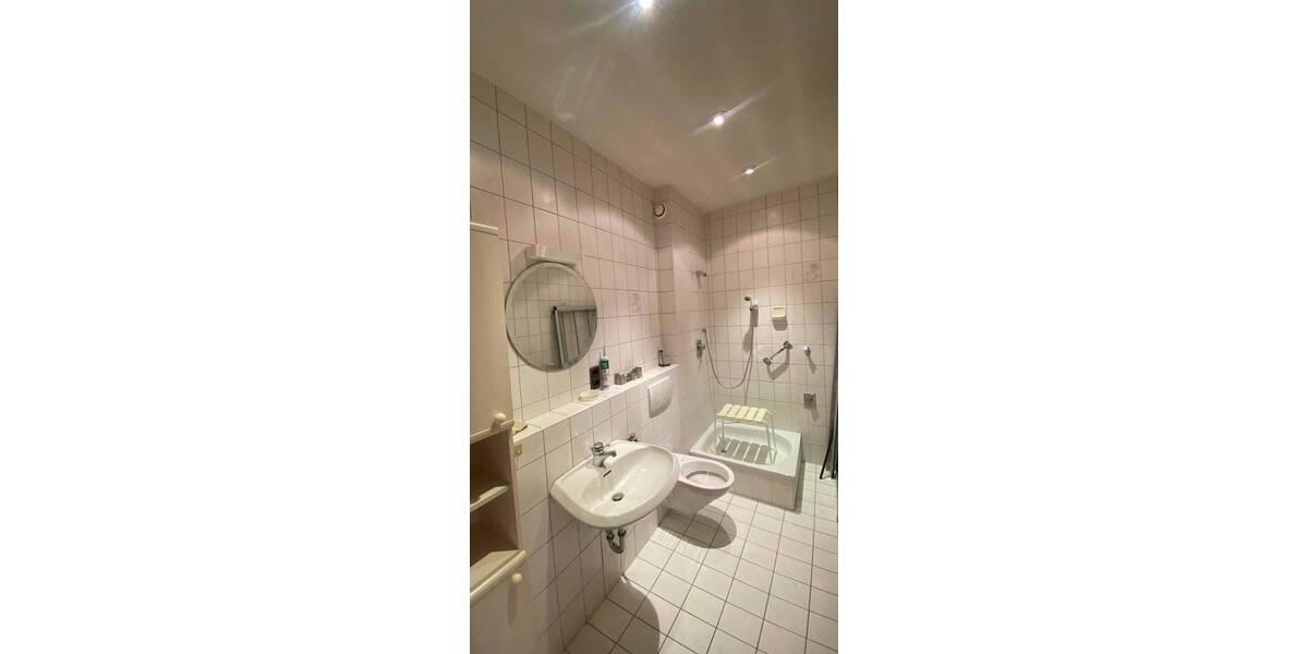 Mehrfamilienhaus, Wohnhaus Volkach - 9 Zimmer, 415.000&euro; | Angebot:25669925