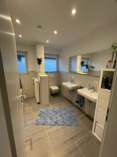 Etagenwohnung Nordheim a.Main - 5 Zimmer, 120 m&sup2;, 990&euro; | Angebot:25226734