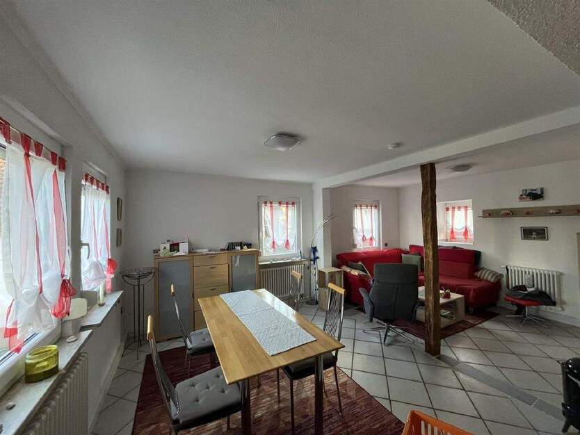 Charmantes Einfamilienhaus mit Nebengebäude und Scheune - liebevoll saniert und vielseitig nutzbar 4 zimmer