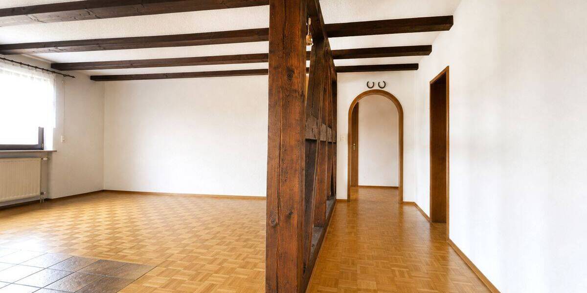 Einfamilienhaus Würzburg Heidingsfeld - 7 Zimmer, 144 m&sup2;, 549.000&euro; | Angebot:26876036