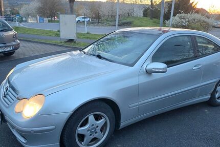 Mercedes-Benz C 200 194.000 km 2.100 &euro; Randersacker 97236