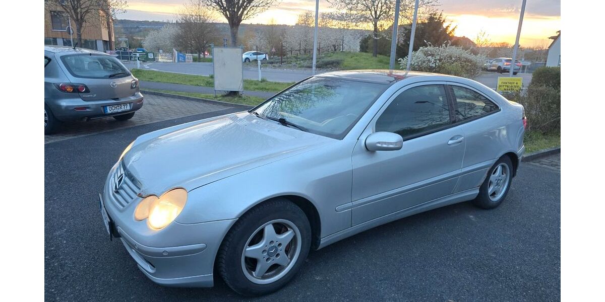 Mercedes-Benz C 200 194.000 km 2.100 &euro; Randersacker 97236