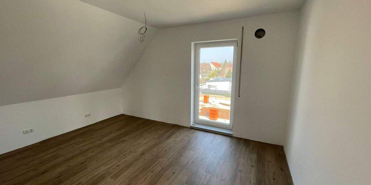 Etagenwohnung Wiesentheid - 3 Zimmer, 78 m&sup2;, 936&euro; | Angebot:24810192