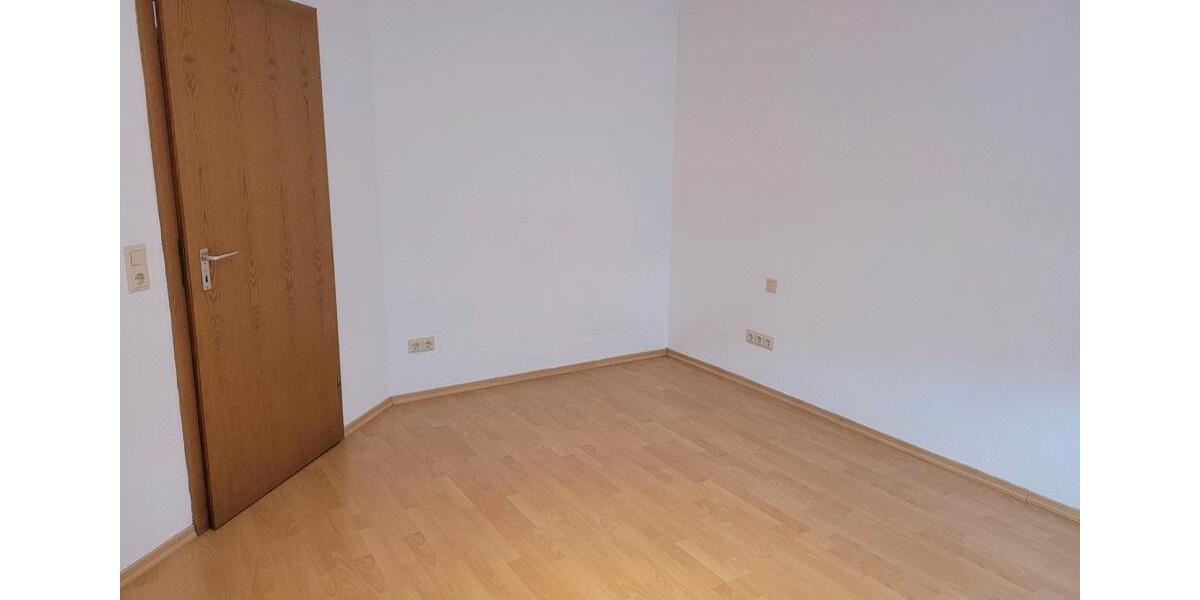 Erdgeschoßwohnung Veitshöchheim - 2 Zimmer, 60 m&sup2;, 700&euro; | Angebot:26586616