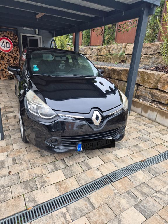 Renault Clio 175.000 km 6.900 € Gaukönigshofen 97253