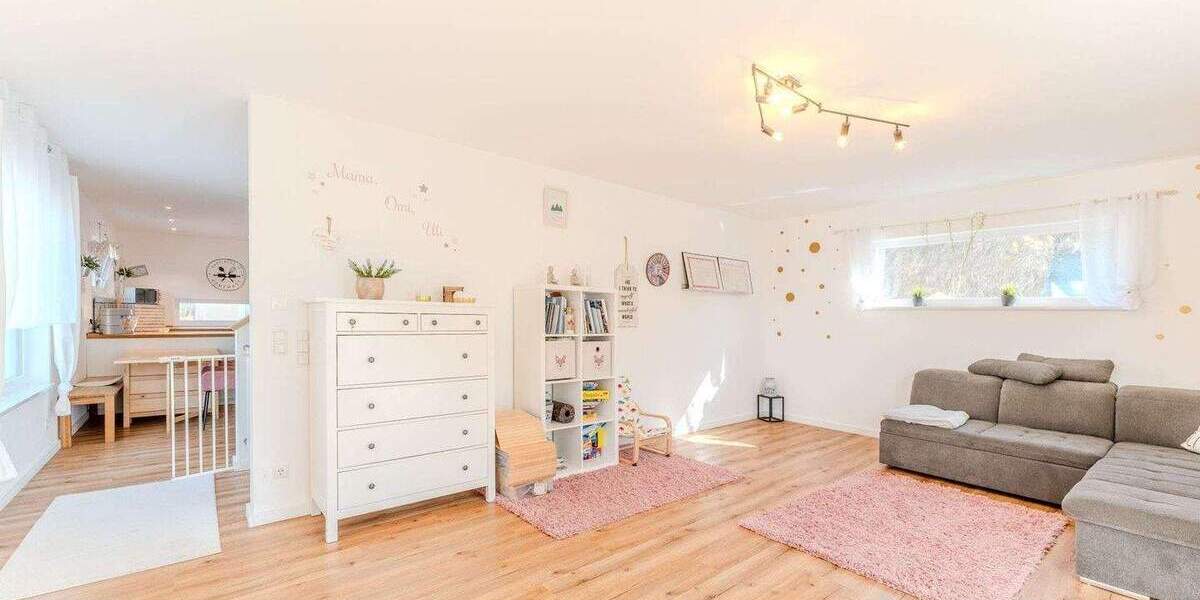 Einfamilienhaus Werneck Schraudenbach - 5 Zimmer, 144 m&sup2;, 549.000&euro; | Angebot:25608091