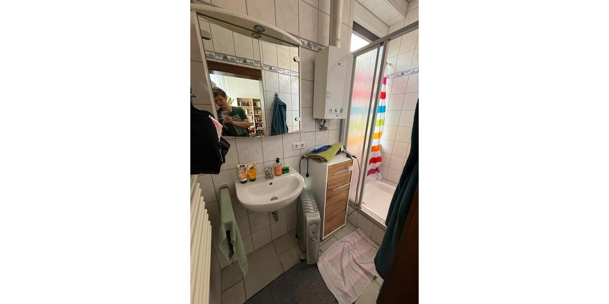 Etagenwohnung Würzburg Sanderau - 3 Zimmer, 74 m&sup2;, 800&euro; | Angebot:26236117