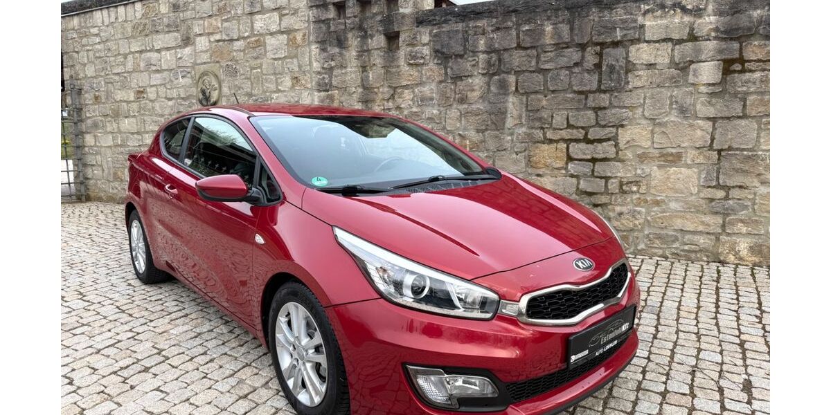Kia ceed / Ceed 96.000 km 7.999 &euro; Estenfeld 97230