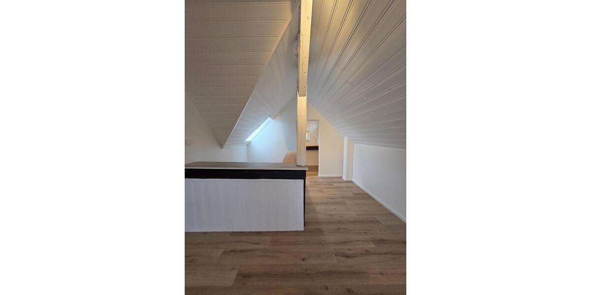 Maisonettenwohnung Arnstein - 5 Zimmer, 125 m&sup2;, 1.200&euro; | Angebot:26553721