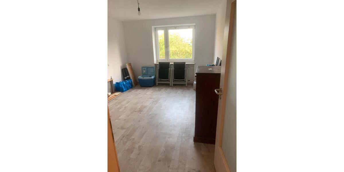 Etagenwohnung Würzburg Lindleinsmühle - 3 Zimmer, 70 m&sup2;, 1.440&euro; | Angebot:25792161