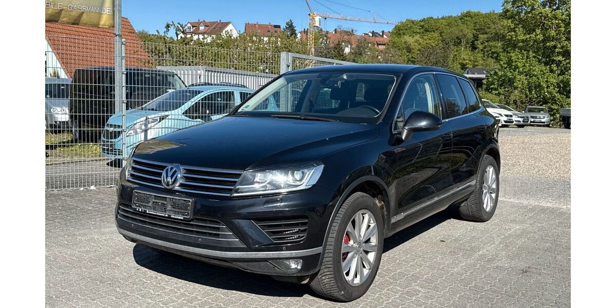VW Touareg 240.135 km 14.890 &euro; Würzburg 97076