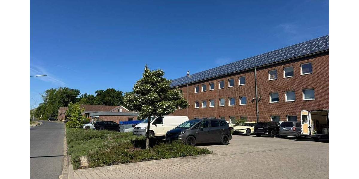 Gewerbeobjekt Giebelstadt - 2 Zimmer, 42 m&sup2;, 485&euro; | Angebot:25700089
