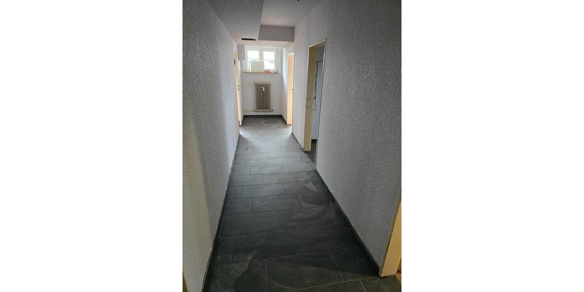 Etagenwohnung Würzburg Frauenland - 3 Zimmer, 80 m&sup2;, 1.100&euro; | Angebot:26381384