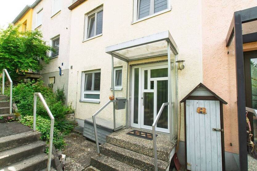 Versbach - Reihenhaus in ruhiger Lage! Provisionsfrei vom Eigentümer!