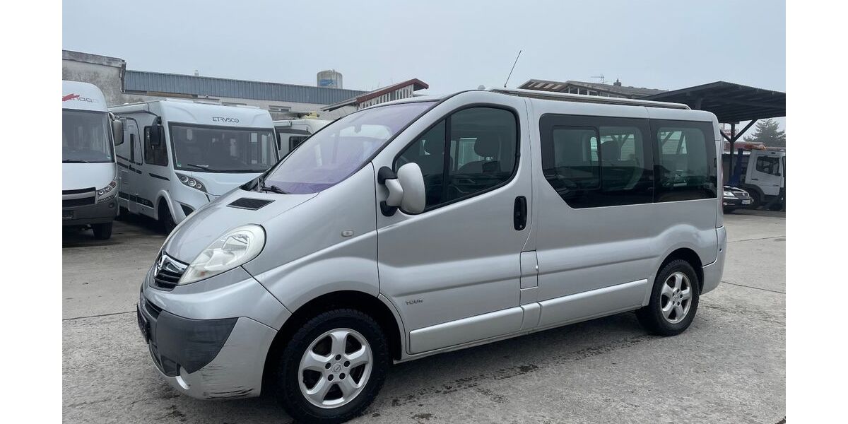 Opel Vivaro 106.000 km 11.900 &euro; Karlstadt am Main 97753