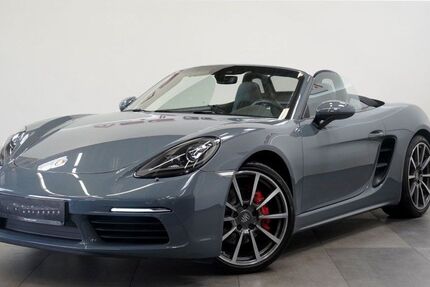 Porsche Boxster 88.500 km 51.990 &euro; Würzburg 97070