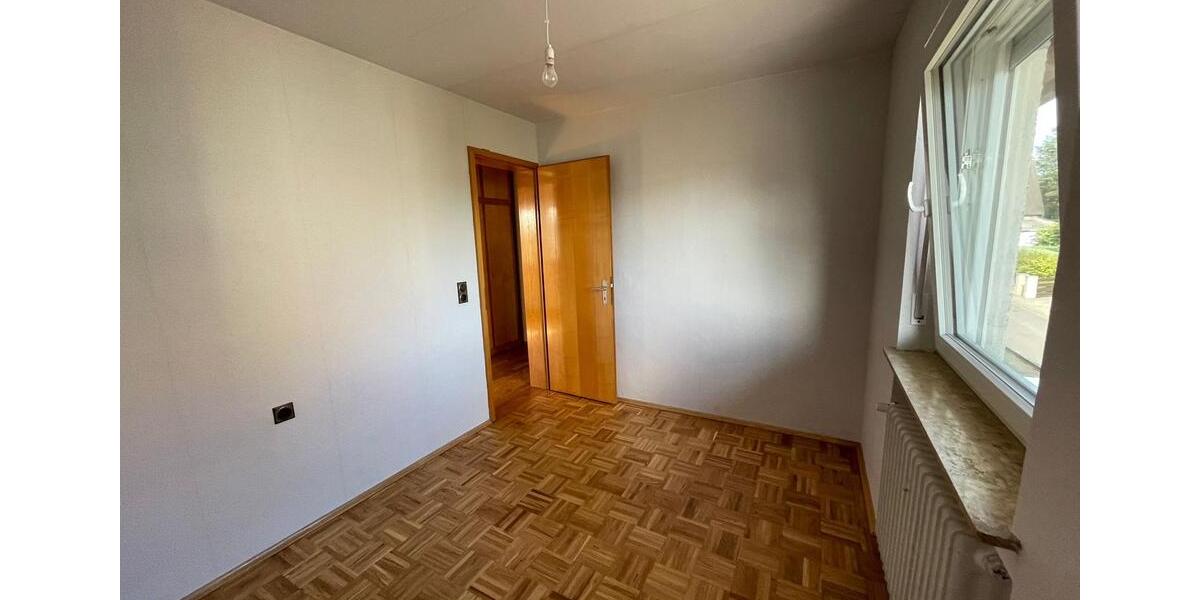Etagenwohnung Hettstadt - 4 Zimmer, 108 m&sup2;, 1.050&euro; | Angebot:25131993
