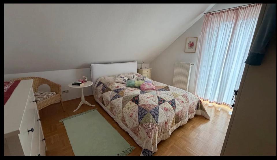 Dachgeschoßwohnung Kist - 4 Zimmer, 81 m&sup2;, 310.000&euro; | Angebot:26263186