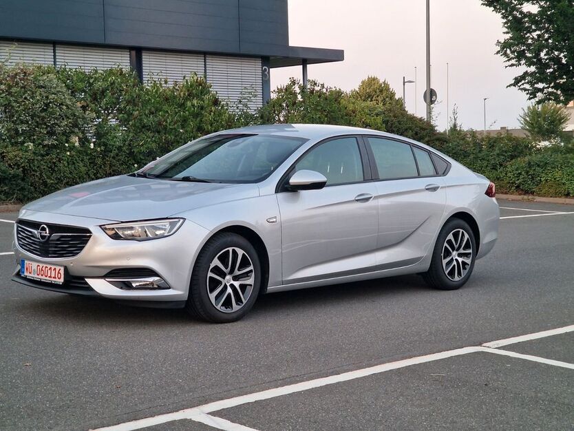 Opel Insignia 231.766 km 7.500 € Estenfeld 97230