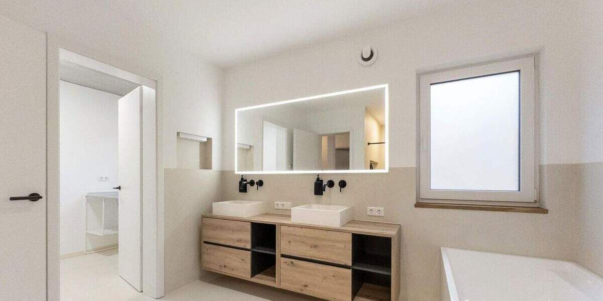 Einfamilienhaus Würzburg Heidingsfeld - 8 Zimmer, 215 m&sup2;, 1.095.000&euro; | Angebot:25820156