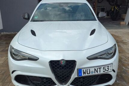 Alfa Romeo Giulia 40.232 km 69.000 &euro; Frickenhausen 97252
