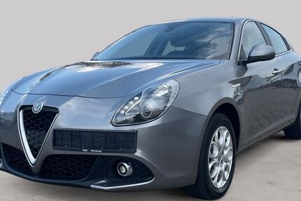 Alfa Romeo Giulietta 61.890 km 15.590 &euro; Würzburg 97076