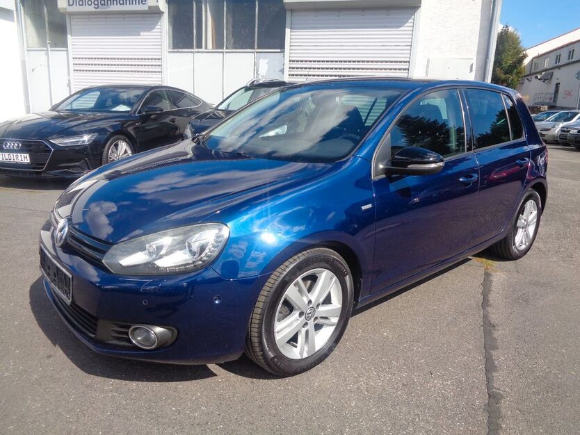 VW Golf 227.700 km 4.600 € Tauberbischofsheim 97941