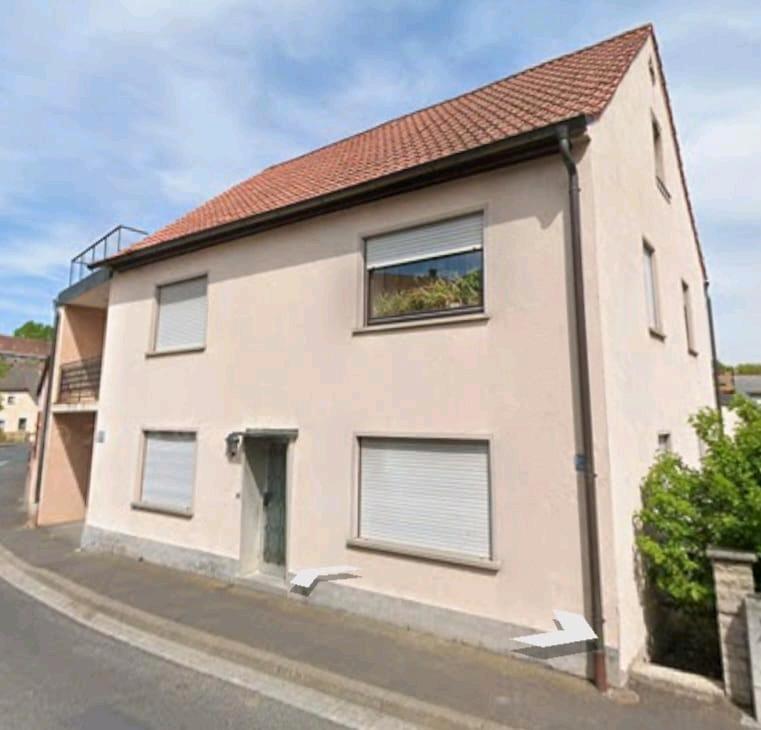 Helles EinfamilienhausMehrgenerationenhaus