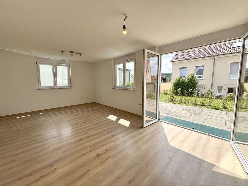 Wohnung zum Kaufen in Sommerhausen 572.000 € 129.09 m²