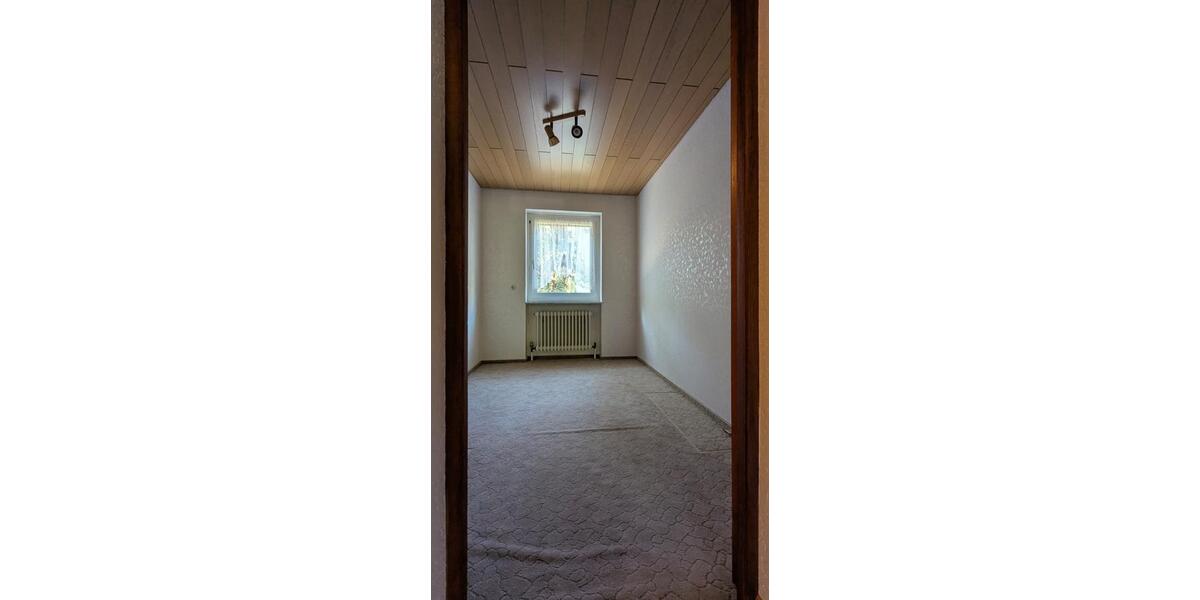 Hochparterre Würzburg Lindleinsmühle - 5 Zimmer, 104 m&sup2;, 379.000&euro; | Angebot:27221365