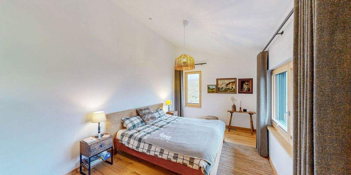 Einfamilienhaus Nordheim am Main - 5 Zimmer, 181 m&sup2;, 995.000&euro; | Angebot:24498669