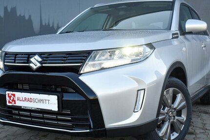 Suzuki Vitara Club 1.4l M/T Hybrid 11.690 km 19.990 &euro; Höchberg-Würzburg 97204