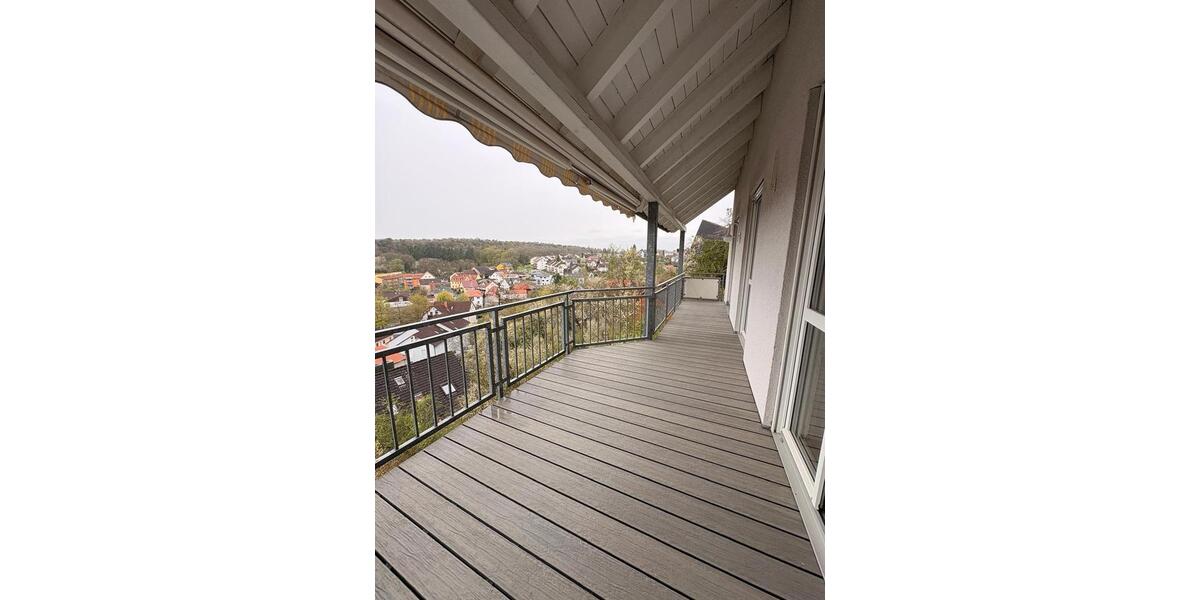 Maisonettenwohnung Würzburg Dürrbachau - 4 Zimmer, 134 m&sup2;, 1.480&euro; | Angebot:26454294