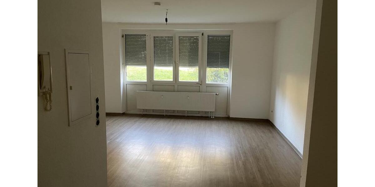 Erdgeschoßwohnung Würzburg Heuchelhof - 1 Zimmer, 30 m&sup2;, 120.000&euro; | Angebot:27168439