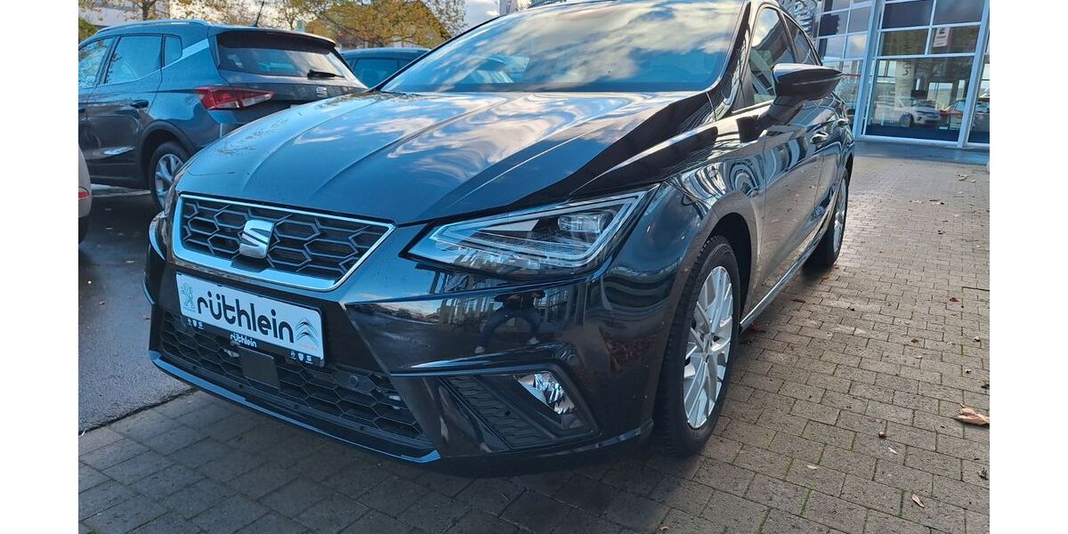 Seat Ibiza 13.600 km 22.990 € Würzburg 97076