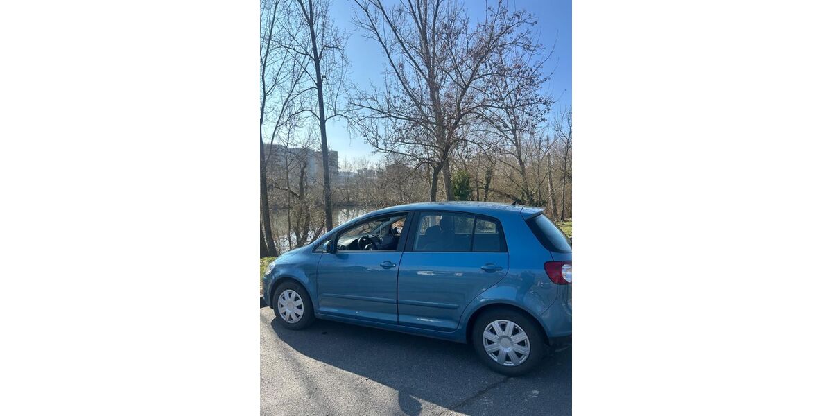 VW Golf Plus 225.600 km 3.200 € Ochsenfurt 97199