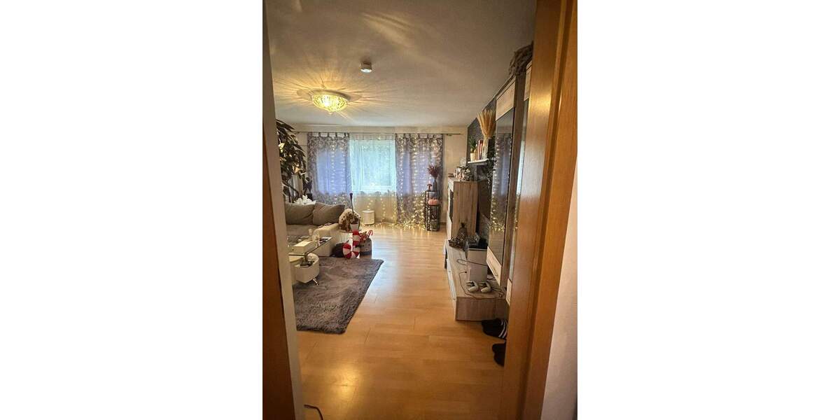 Etagenwohnung Höchberg - 2 Zimmer, 60 m&sup2;, 739&euro; | Angebot:24967145