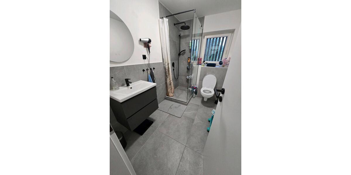Etagenwohnung Estenfeld - 1 Zimmer, 12 m&sup2;, 410&euro; | Angebot:26407138