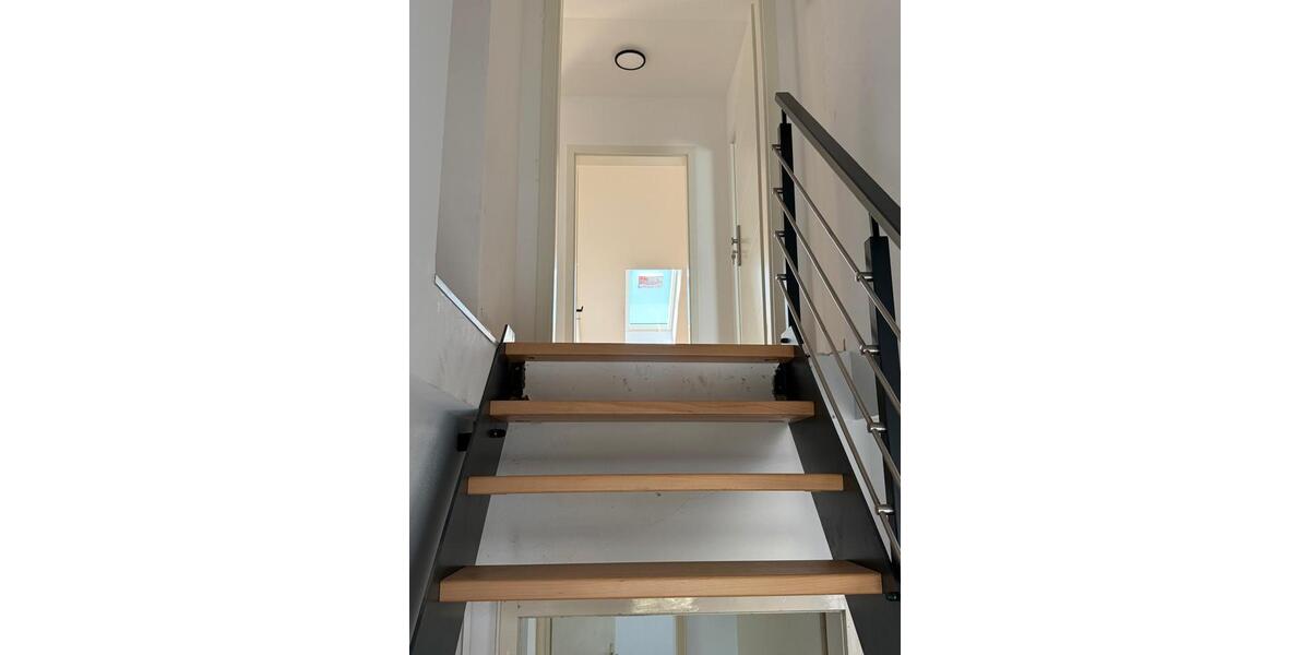 Dachgeschoßwohnung Würzburg Lengfeld - 2 Zimmer, 65 m&sup2;, 800&euro; | Angebot:26522851