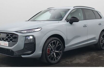 Audi Q3 6.000 km 61.980 &euro; Würzburg 97076