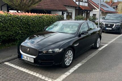 Jaguar XE 106.328 km 14.299 &euro; Würzburg 97084