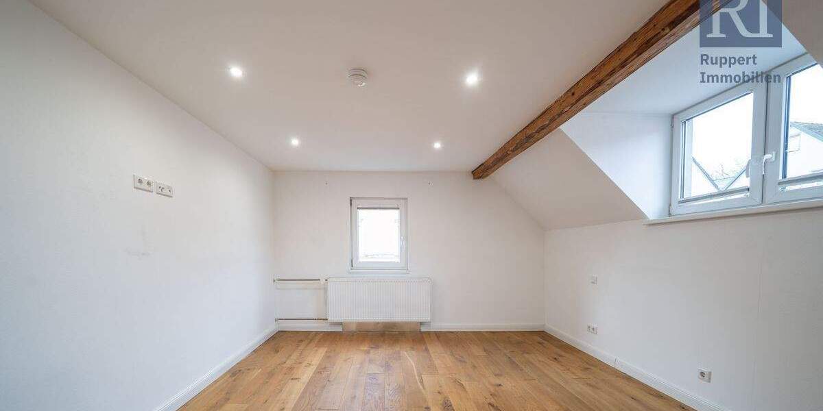 Einfamilienhaus Giebelstadt Eßfeld - 4 Zimmer, 109 m&sup2;, 348.000&euro; | Angebot:25676554