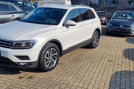 VW Tiguan 71.800 km 20.990 € Stammheim 97509