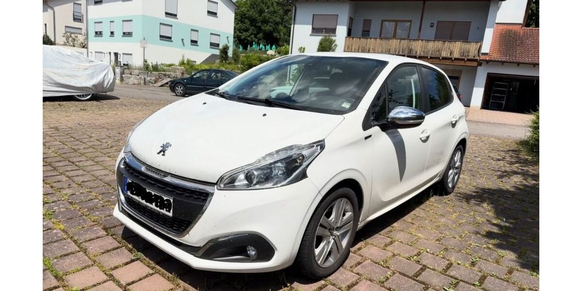 Peugeot 208 58.117 km 6.899 &euro; Kirchheim 97268