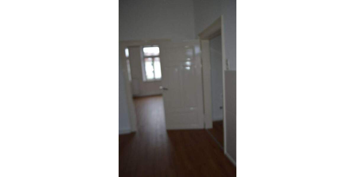 Etagenwohnung Kitzingen - 4 Zimmer, 114 m&sup2;, 830&euro; | Angebot:24906126