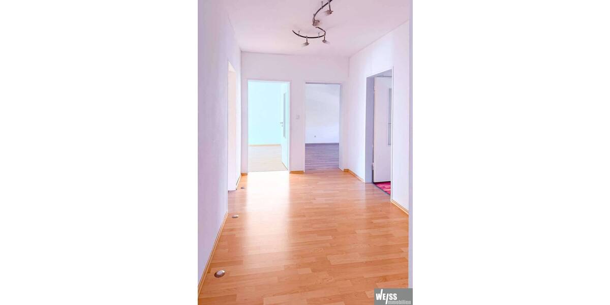Etagenwohnung Gerbrunn - 4 Zimmer, 104 m&sup2;, 365.000&euro; | Angebot:26609032