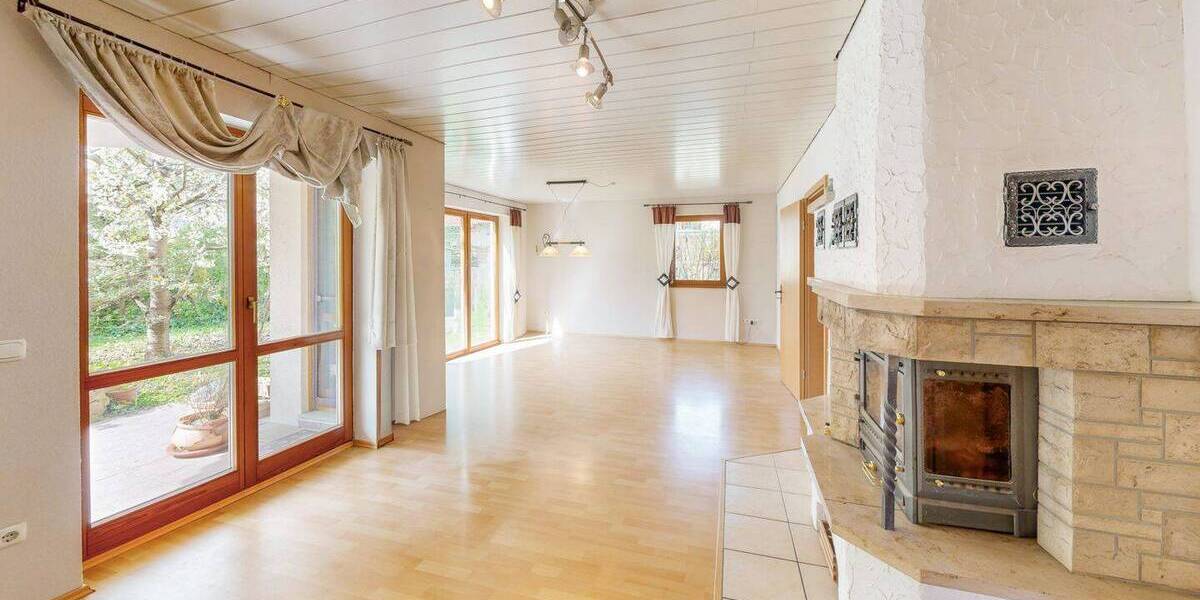 Mehrfamilienhaus, Wohnhaus Eisenheim Untereisenheim - 5 Zimmer, 110 m&sup2;, 495.000&euro; | Angebot:26723646