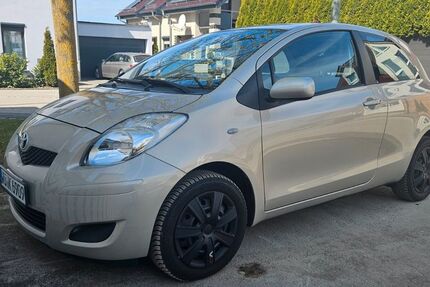 Toyota Yaris 75.946 km 5.000 &euro; Würzburg 97084